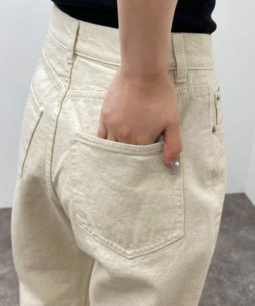 apres jour mignon（アプレジュールミニョン）の「テーパードデニム【ZOZOTOWN限定アイテム】（デニムパンツ・レディース・ブラック/オフホワイト/ライトブルー/ベージュ/グレー系その他・X-LARGE/MEDIUM/SMALL/LARGE）」の14枚目の写真