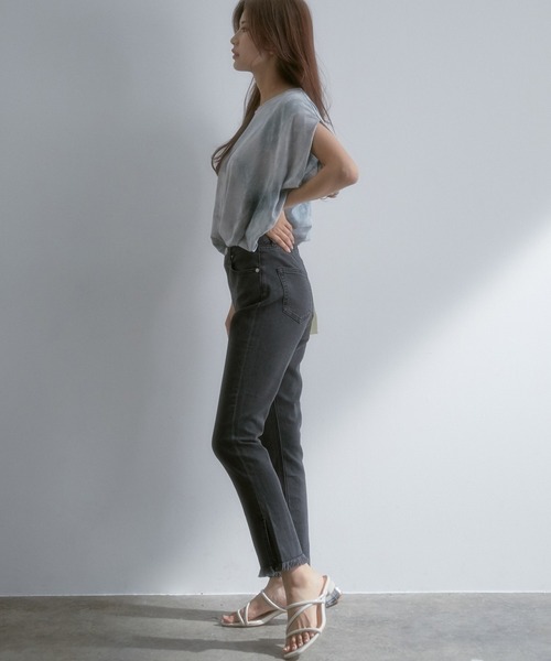 【WEB限定】スリットスキニーパンツ