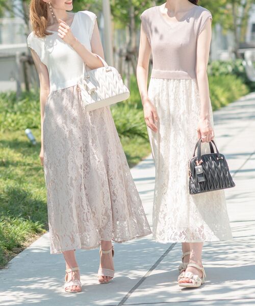 MAJESTIC LEGON（マジェスティックレゴン）の「ニットドッキングレースワンピ（ワンピース・レディース・ベージュ/グレー/オフホワイト/ピンクベージュ/ブラック・SMALL/MEDIUM）」の15枚目の写真