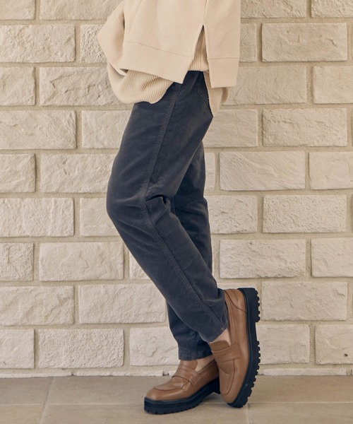 Wrangler（ラングラー）の「Wrangler コーデュロイテーパードパンツ（その他パンツ・レディース・チャコールグレー/ベージュ・M/L）」の17枚目の写真