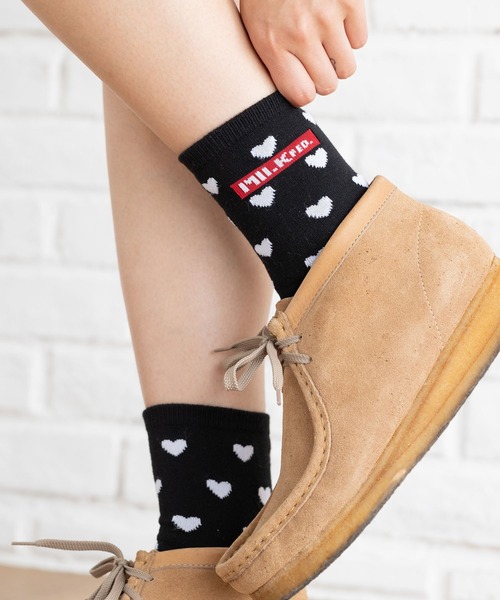 MILKFED.(ミルクフェド)の「BAR AND HEART PATTERN SOCKS SET(ソックス/靴下・レディース・アッシュ/レッド/ライトパープル/ブラック・ONE SIZE)」の2枚目の写真