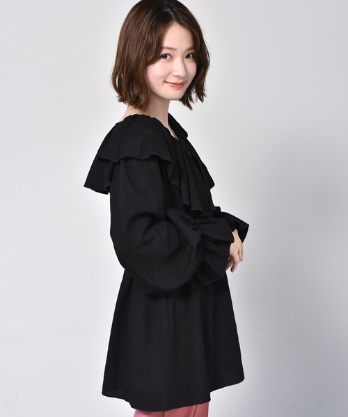 RETRO GIRL（レトロガール）の「フリル襟チュニックブラウス（シャツ/ブラウス・レディース・ブラック/ピンク/ライトベージュ・FREE）」の4枚目の写真