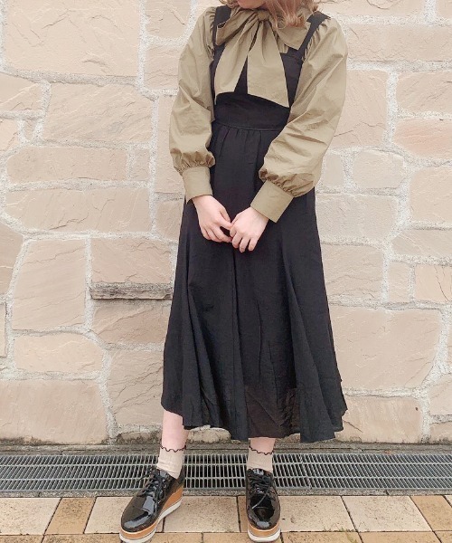 one after another NICE CLAUP（ワンアフターアナザーナイスクラップ）の「ビンテージボウタイブラウス（シャツ/ブラウス・レディース・オフホワイト/カーキ/ブラウン系その他/ベージュ系その他/ストライプ/ブラウン系その他2・FREE）」の8枚目の写真