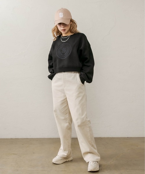 RASVOA(ラスボア)の「エンブレムクロップドスウェット(スウェット・レディース・ブラック/オフホワイト・FREE)」の21枚目の写真