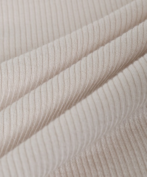 ADAM ET ROPE'（アダムエロペ）の「アンチピリングリブタートルネック（ニット/セーター・レディース・ブラック/サックスブルー/ピンク/キナリ・FREE）」の11枚目の写真