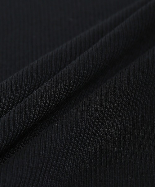 ADAM ET ROPE'（アダムエロペ）の「アンチピリングリブタートルネック（ニット/セーター・レディース・ブラック/サックスブルー/ピンク/キナリ・FREE）」の8枚目の写真