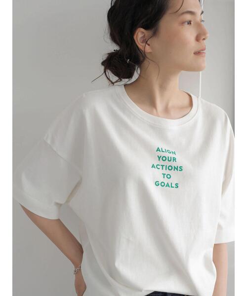 AMERICAN HOLIC(アメリカンホリック)の「ロゴサイドスリットカットプルオーバー(Tシャツ/カットソー・レディース・ライトグレー/オフホワイト/グレイッシュベージュ・M/L)」の4枚目の写真