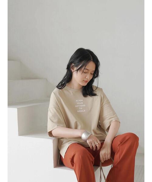 AMERICAN HOLIC(アメリカンホリック)の「ロゴサイドスリットカットプルオーバー(Tシャツ/カットソー・レディース・ライトグレー/オフホワイト/グレイッシュベージュ・M/L)」の20枚目の写真