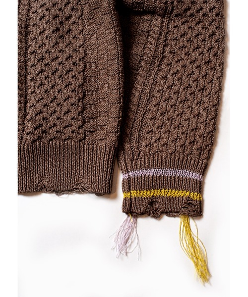 SEVESKIG(セヴシグ)の「SEVESKIG/セヴシグ/カーディガンケーブルニット/Japanese Paper cable knit cardigan(KN-SV-NNS-1002)(カーディガン/ボレロ・メンズ・ホワイト/ブラウン/レッド・LARGE/MEDIUM/X-LARGE/SMALL)」の6枚目の写真