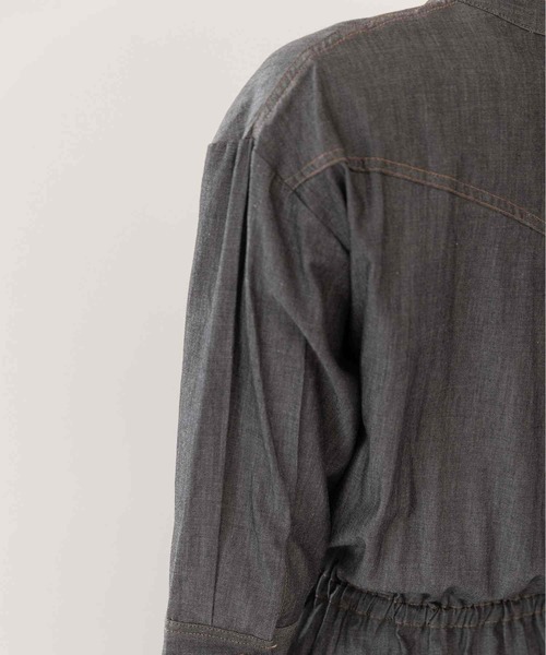 PREFERIR（プレフェリール）の「ライトデニムバンドカラーワンピース（シャツワンピース・レディース・ネイビー/ブラック・SMALL/MEDIUM/LARGE）」の12枚目の写真