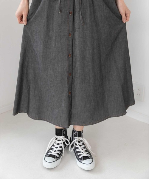 PREFERIR（プレフェリール）の「ライトデニムバンドカラーワンピース（シャツワンピース・レディース・ネイビー/ブラック・SMALL/MEDIUM/LARGE）」の13枚目の写真