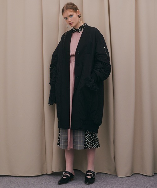 FURFUR（ファーファー）の「MA1ミックスマテリアルコート（MA-1・レディース・ベージュ/ピンク/ブラック・FREE）」の2枚目の写真