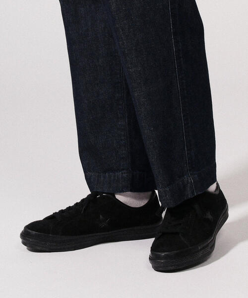 TOMORROWLAND （トゥモローランド）の「CONVERSE ONE STAR J SUEDE スニーカー（スニーカー・メンズ・ブラック・9/7/7.5/8/8.5）」の3枚目の写真