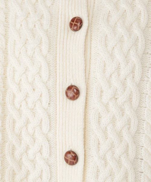 studio CLIP（スタディオクリップ）の「5ゲージケーブルアウターカーディガン（カーディガン/ボレロ・レディース・ライトグレー/ブラウン/アイボリー・FREE）」の7枚目の写真