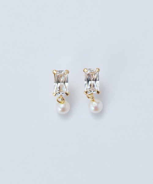 Phoebe(フィービィー)の「【K10】リフレクトビジューパールピアス/淡水パール/BOX&ショッパーつき(ピアス(両耳用)・レディース・イエローゴールド・FREE)」の9枚目の写真