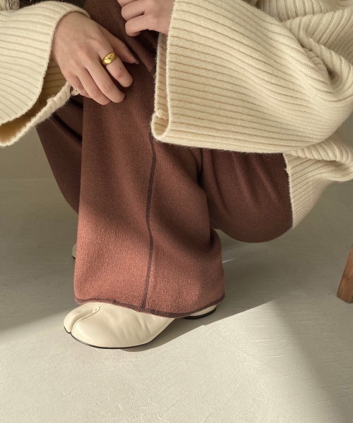 lawgy(ラウジー)の「original line knit pants(その他パンツ・レディース・ブラウン・FREE)」の2枚目の写真