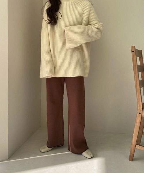 lawgy(ラウジー)の「original line knit pants(その他パンツ・レディース・ブラウン・FREE)」の4枚目の写真