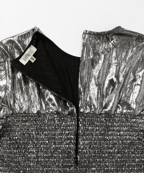 Ray BEAMS（レイビームス）の「GHOSPELL / Icicle Shirring Midi Dress（ワンピース・レディース・シルバー・SMALL）」の8枚目の写真