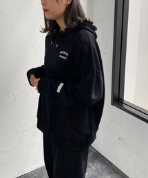 刺繍ロゴ入りフーディー【SETUP着用可能】【ZOZOTOWN限定アイテム】