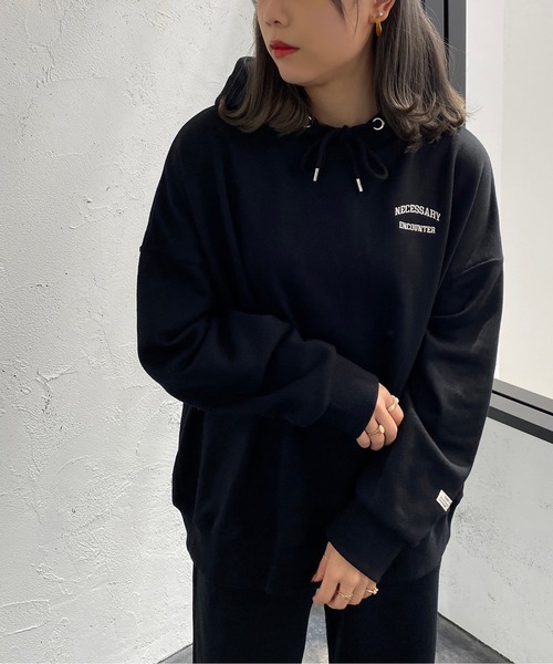 apres jour mignon（アプレジュールミニョン）の「刺繍ロゴ入りフーディー【SETUP着用可能】【ZOZOTOWN限定アイテム】（パーカー・レディース・ブラック/パープル/ナチュラル/ダークグリーン・X-LARGE/フリー）」の8枚目の写真