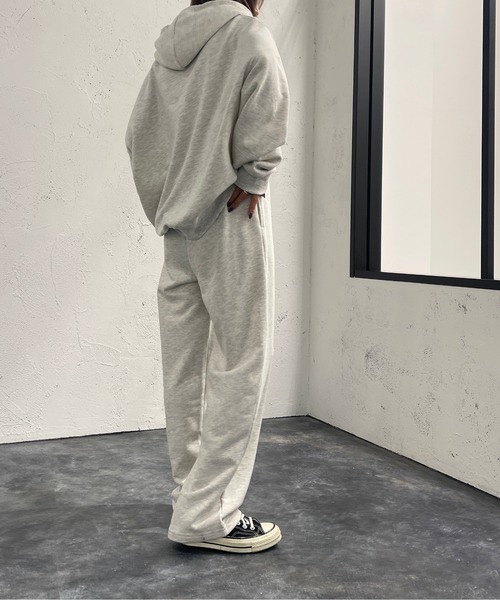 apres jour mignon（アプレジュールミニョン）の「刺繍ロゴ入りフーディー【SETUP着用可能】【ZOZOTOWN限定アイテム】（パーカー・レディース・ブラック/パープル/ナチュラル/ダークグリーン・X-LARGE/フリー）」の20枚目の写真