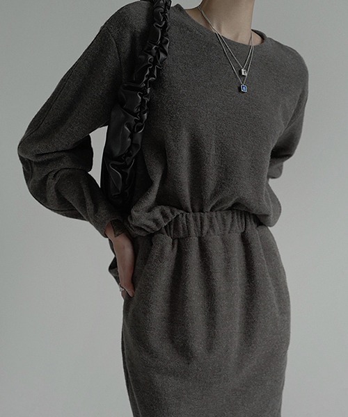 Gather round hem wool tops chw22s015