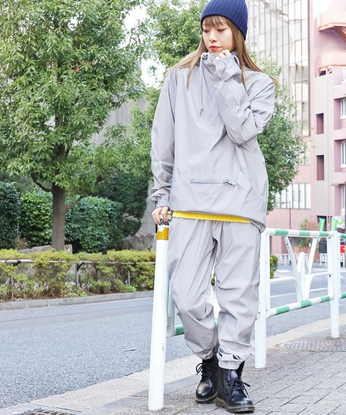 BEIMAR（ビーマー）の「BEIMAR/ビーマー PACKABLE ANORAK JACKET パッカブル アノラックジャケット リフレクター ハーフジップ（ナイロンジャケット・メンズ・シルバー・L/XL/M）」の20枚目の写真