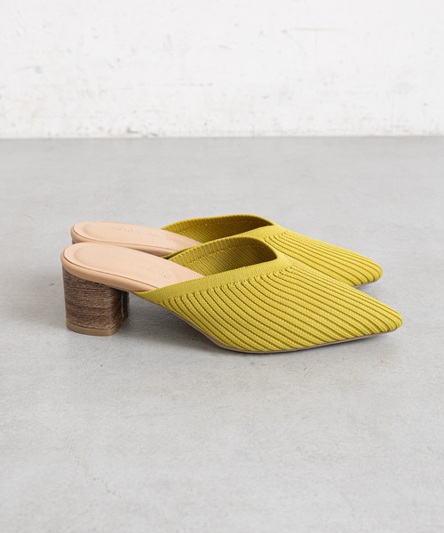 prose verse(プロズヴェール)の「Vカットニットミュール(パンプス・レディース・ブラック/ベージュ/イエロー/グリーン・SMALL/MEDIUM/LARGE/X-LARGE/XX-LARGE)」の16枚目の写真