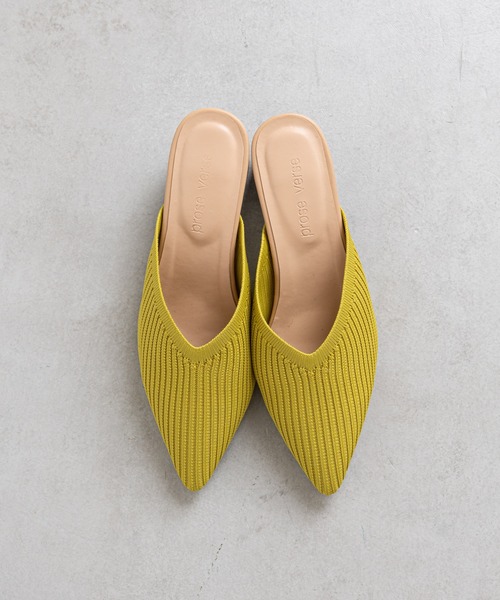 prose verse(プロズヴェール)の「Vカットニットミュール(パンプス・レディース・ブラック/ベージュ/イエロー/グリーン・SMALL/MEDIUM/LARGE/X-LARGE/XX-LARGE)」の6枚目の写真
