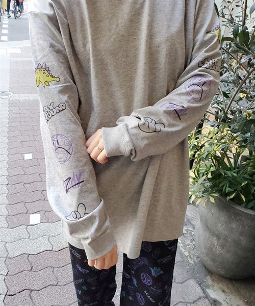 Candy Stripper（キャンディストリッパー）の「PLAYGROUND L/S Tシャツ（Tシャツ/カットソー・レディース・ブラック/オフホワイト/ヘザーグレー・2）」の21枚目の写真