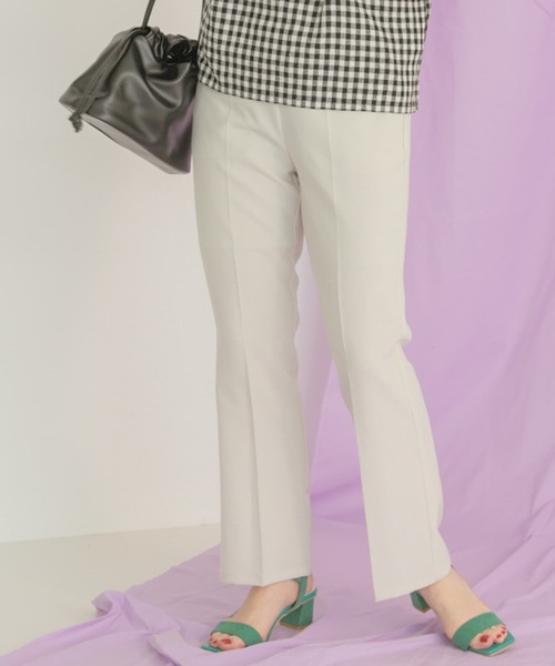 ITEMS URBANRESEARCH（アイテムズ アーバンリサーチ）の「センプレカラーイージーパンツ（その他パンツ・レディース・ブラック/パープル/レッド/グリーン/グレー系その他・FREE）」の3枚目の写真