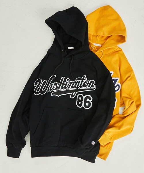 カープ　フェルトロゴパーカー FREAK'S STORE（フリークスストア）の「フェルトロゴパーカ（パーカー