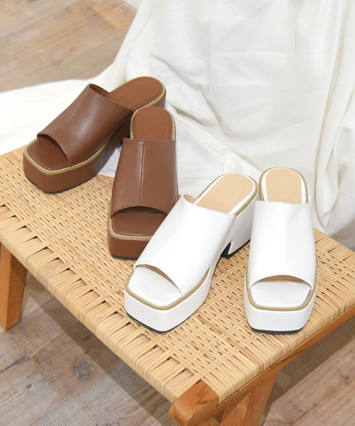 NOFALL（ノーフォール）の「厚底スクエアトゥミュールサンダル（サンダル・レディース・ホワイト/ブラック/ブラウン/ベージュ・S/M/L/LL）」の2枚目の写真