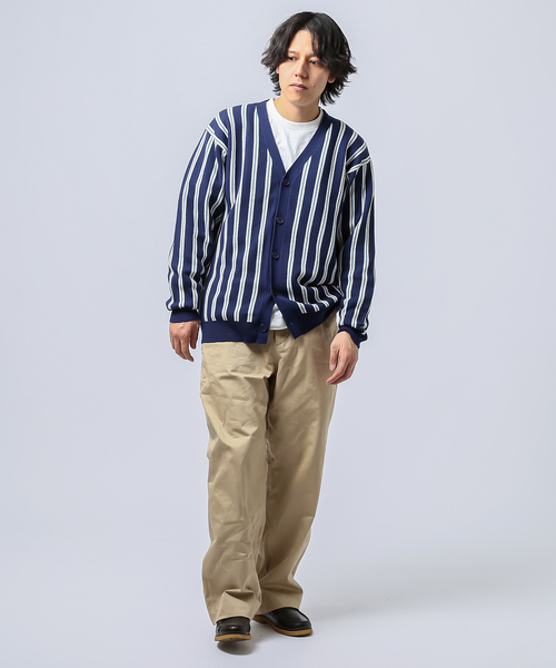 B.C STOCK(ベーセーストック)の「レジメンタルストライプカーデ(カーディガン/ボレロ・メンズ・ベージュ/ネイビー・MEDIUM/LARGE)」の3枚目の写真