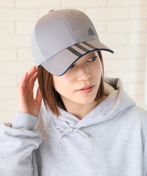 adidas(アディダス)の「【adidas/アディダス】TCツイル×ライトメッシュ スリーラインロゴキャップ(キャップ・メンズ・ブラック/ベージュ/ネイビー/グレー・FREE)」の12枚目の写真