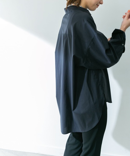 URBAN RESEARCH（アーバンリサーチ）の「コクーンシャツ（シャツ/ブラウス・レディース・オフホワイト/ライトベージュ/ネイビー・FREE）」の21枚目の写真