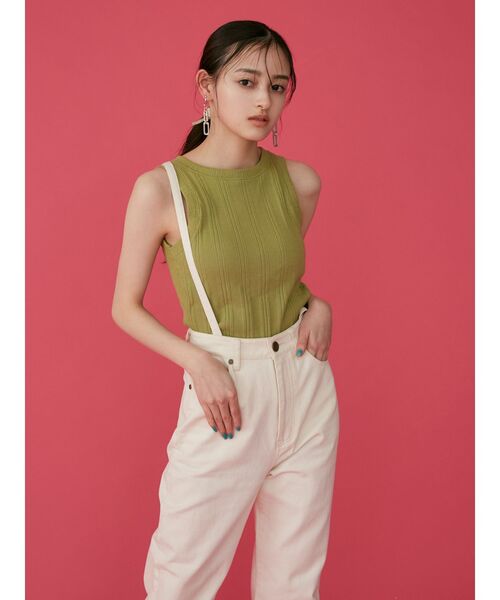 MURUA(ムルーア)の「サスペンダーツイルストレートパンツ(デニムパンツ・レディース・ベージュ/アイボリー・1/2)」の12枚目の写真