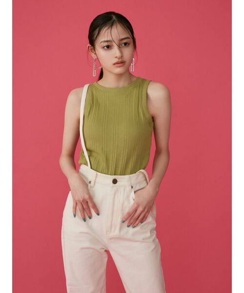 MURUA(ムルーア)の「サスペンダーツイルストレートパンツ(デニムパンツ・レディース・ベージュ/アイボリー・1/2)」の18枚目の写真