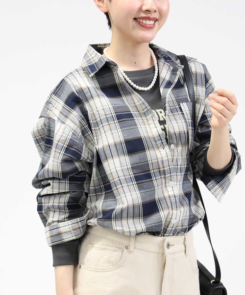 HONEYSUCKLE ROSE（ハニーサックルローズ）の「【HONEYSUCKLE ROSE】チェックシャツ（シャツ/ブラウス・レディース・ベージュ/ネイビー/オフホワイト・L/M）」の9枚目の写真