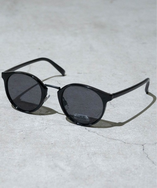 JOHN'S CLOSET(ジョンズクローゼット)の「【f】UVカット サングラス(サングラス・メンズ・その他2/その他3/その他1/その他10/その他11/その他9/その他15/その他7/その他12/その他4/その他8/その他5/その他6/その他13/その他14/その他16/その他17/その他18/その他21/その他23/その他20/その他25/その他19/その他22/その他24/C/D/E/その他28/その他29/F/その他26/その他27/その他30/B/G/A/L/M/H/I/J/K/N/O・FREE)」の2枚目の写真