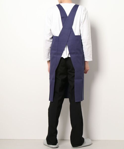 NAIGAI(ナイガイ)の「HOUSE WEAR STUDIO 綿100% バッククロス 無地 メンズ ワークエプロン 70372092(エプロン・メンズ・ブラック/ターコイズブルー/パープル・FREE)」の13枚目の写真