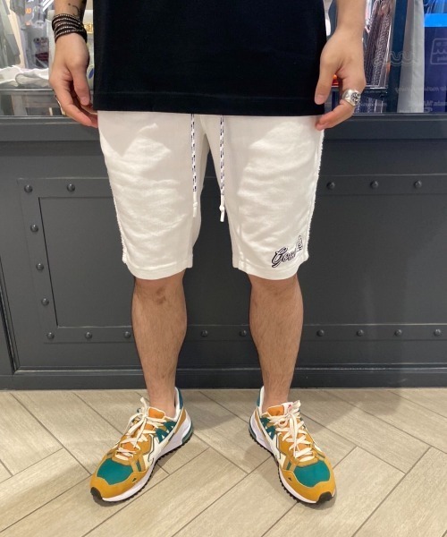 e JEANS（イージーンズ）の「e JEANS / イージーンズ/ good パイルショーツ（その他パンツ・メンズ・イエロー/ピンク/ブルー/ホワイト・MEDIUM/SMALL/LARGE）」の2枚目の写真