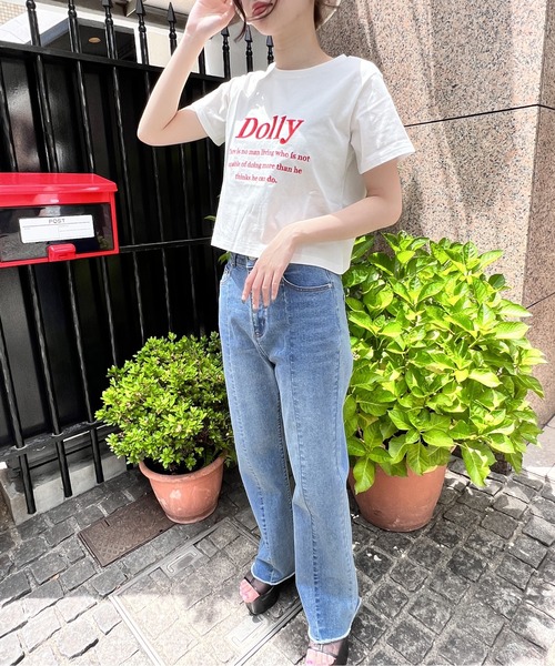 one way(ワンウェイ)の「DOLLYロゴTシャツ(Tシャツ/カットソー・レディース・ライトブルー/ブラック/ホワイト/ホワイト系その他/レッド・FREE)」の16枚目の写真
