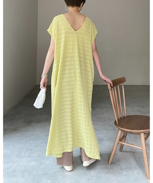 She's Closet(シーズクローゼット)の「前後2WAY深Vネックフレンチスリーブロングワンピース(ワンピース・レディース・ブラック/アイボリー/ライム・FREE)」の5枚目の写真