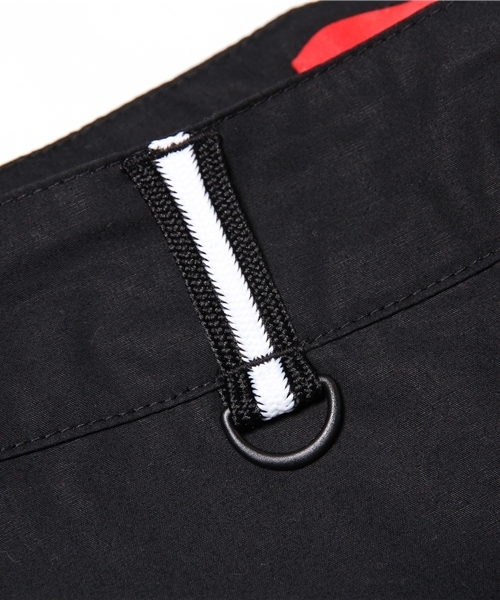 NIKE SPORTSWEAR(ナイキスポーツウェアー)の「メンズ ナイキ テックパンツ ブラック NIKE TECH PANT 614618(その他パンツ・メンズ・ブラック・30inch/34inch/32inch/28inch)」の9枚目の写真