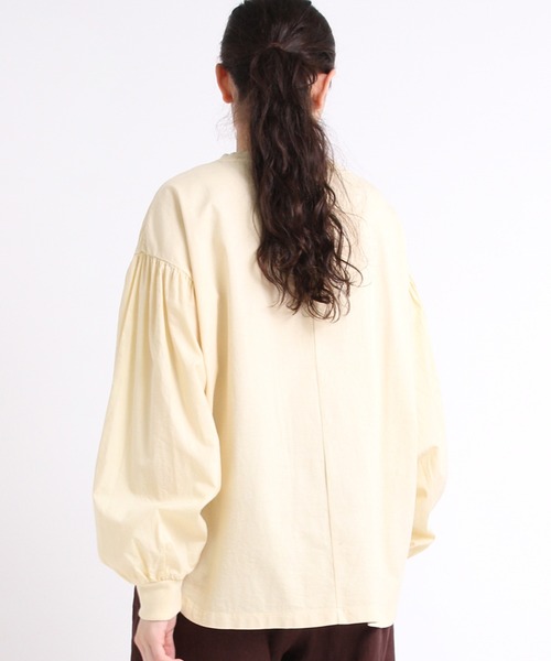 RNA-N(アールエヌエーエヌ)の「M1924 布帛コンビギャザースリーブプルオーバー(Tシャツ/カットソー・レディース・パープル/イエロー/グレー・MEDIUM)」の12枚目の写真