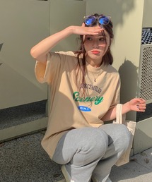ストリートロゴ 半袖Tシャツ