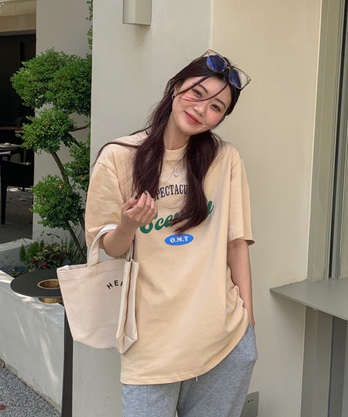 VitaFelice(ヴィータフェリーチェ)の「ストリートロゴ 半袖Tシャツ(Tシャツ/カットソー・レディース・ベージュ/ネイビー/ホワイト/グリーン・FREE)」の6枚目の写真