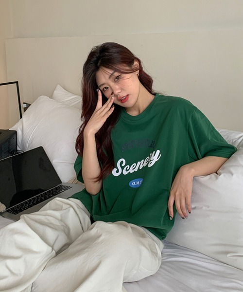 VitaFelice(ヴィータフェリーチェ)の「ストリートロゴ 半袖Tシャツ(Tシャツ/カットソー・レディース・ベージュ/ネイビー/ホワイト/グリーン・FREE)」の14枚目の写真