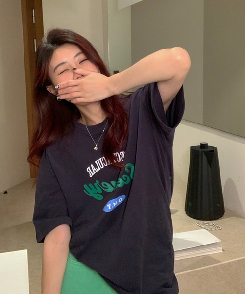 VitaFelice(ヴィータフェリーチェ)の「ストリートロゴ 半袖Tシャツ(Tシャツ/カットソー・レディース・ベージュ/ネイビー/ホワイト/グリーン・FREE)」の16枚目の写真
